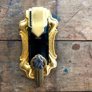 vintage deco pin Audrelli